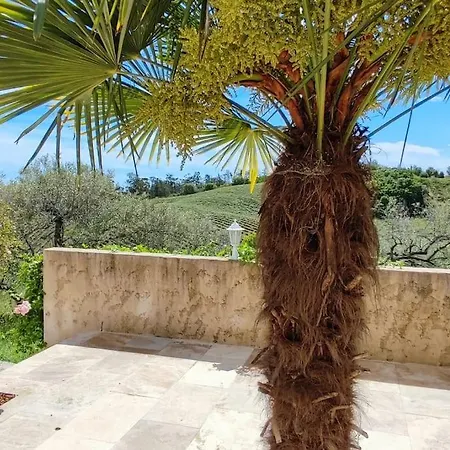 Maison Deux Chambres Avec Piscine A 10mn De La بيت للعطل